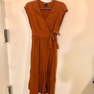 Universal Threads wrap dress